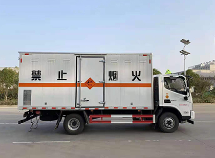 梁园爆破器材运输车